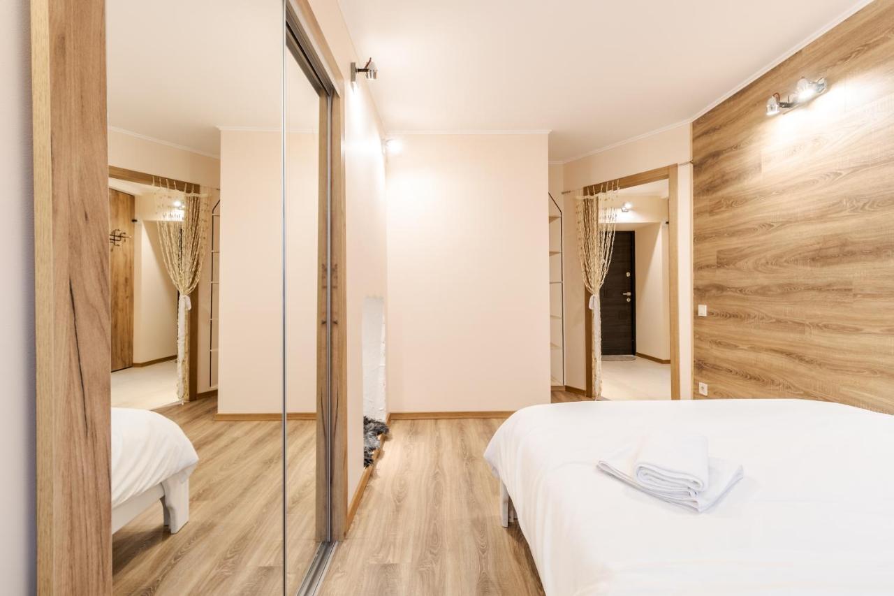 Staroevreyska Timber Apartment Leopoli Esterno foto